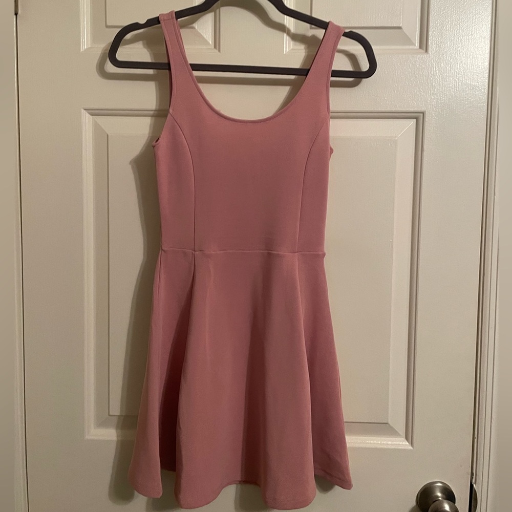 H&M Skater Dress 
Size 2, in Pink